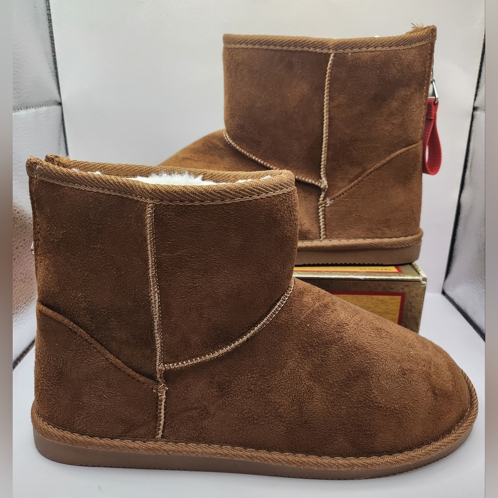 US SPORTS WOMENS BROWN BOOTS  ANKLE SIZE 10 NWOT